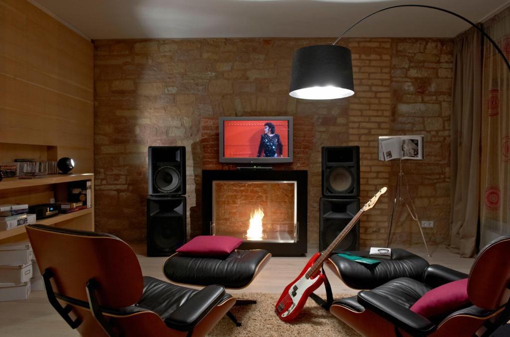 Loesch Fuer Freunde Hotel Hornbach ภายนอก รูปภาพ